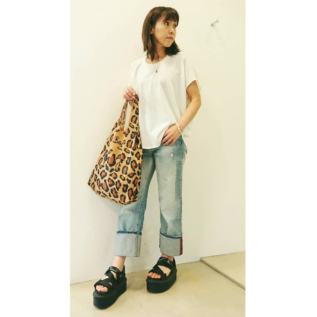 コーディネート Women S Dr Martens サンダルコーデ ボワール インターナショナル Voir International