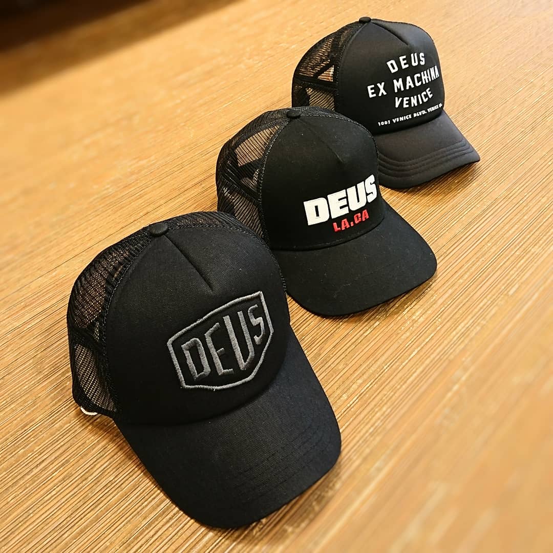 DMP257956-OverbiteTrucker-