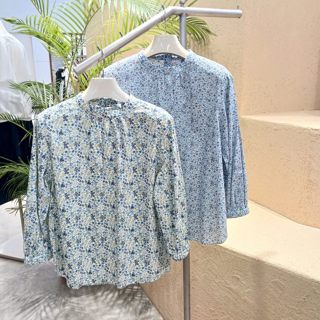 新入荷】j.press(ジェイプレス) リバティブラウス デニム